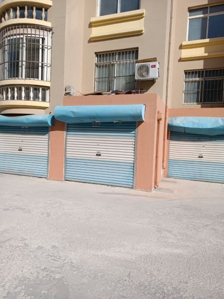 文登九龙城旁环岛小区车库出租出售